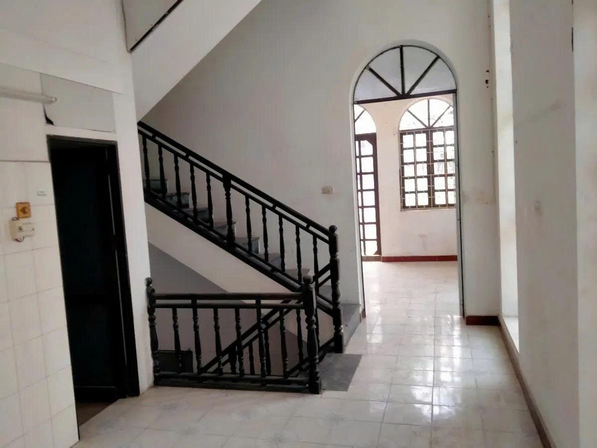 Hiếm nhà 4 tầng mặt phố Lý Thường Kiệt, 50m2, MT 15m, vị trí VIP, KD văn phòng, 20.5 tỷ