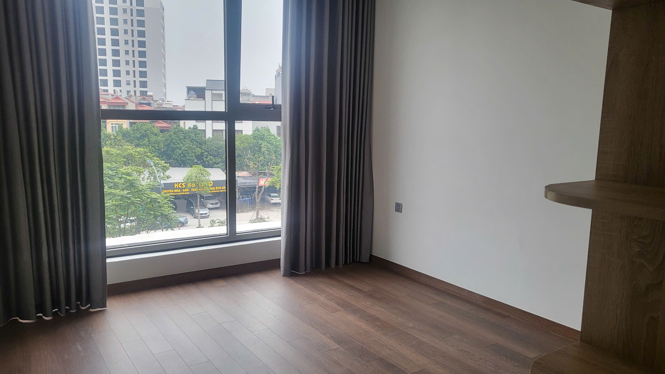 Ch.chủ Cho thuê dài hạn căn 3PN Góc 120m Khai Sơn Long Biên, vị trí View tuyệt đỉnh, giá hợp 2