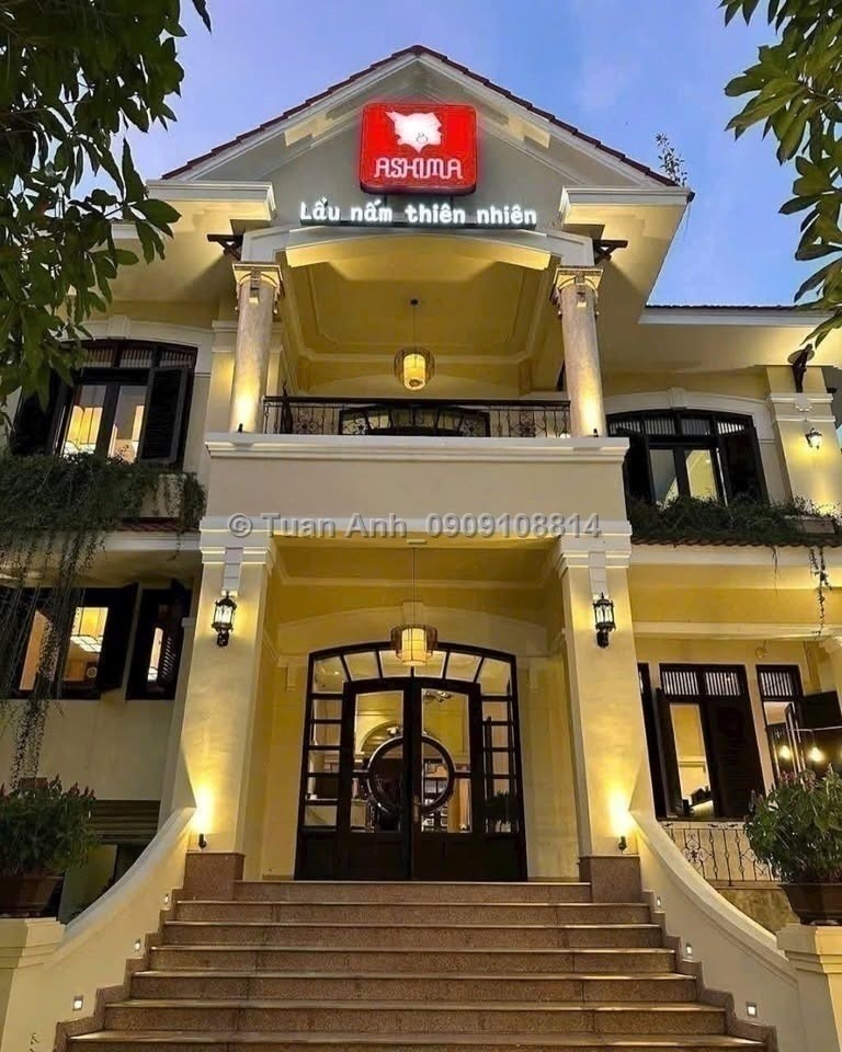 Bán Siêu Phẩm VILLA mặt tiền Xuân Thủy, Thảo Điền, Q.2. DT: 897m2, Sổ Đỏ. Giá: 405 tỷ. LH: 3