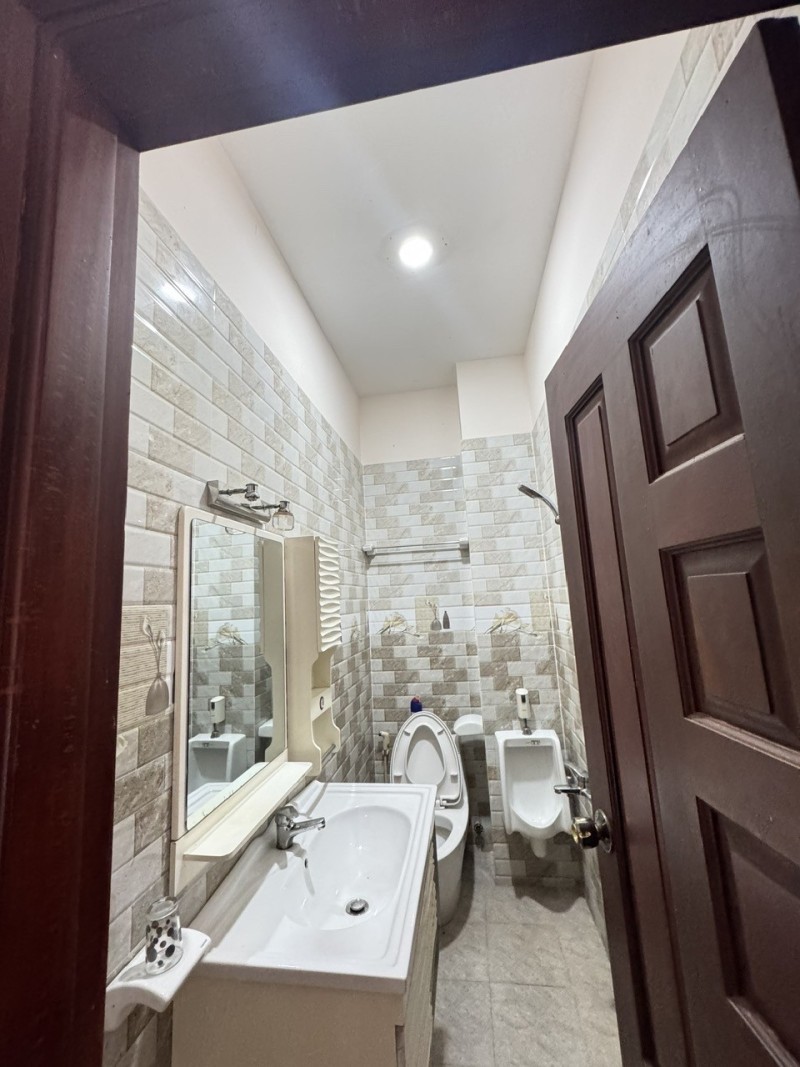 Bán nhà Đường Dương Đình Hội, P. Tăng Nhơn Phú, DT 58 m2, 4 tầng, 4PN, SH, 6.4 tỷ. 5