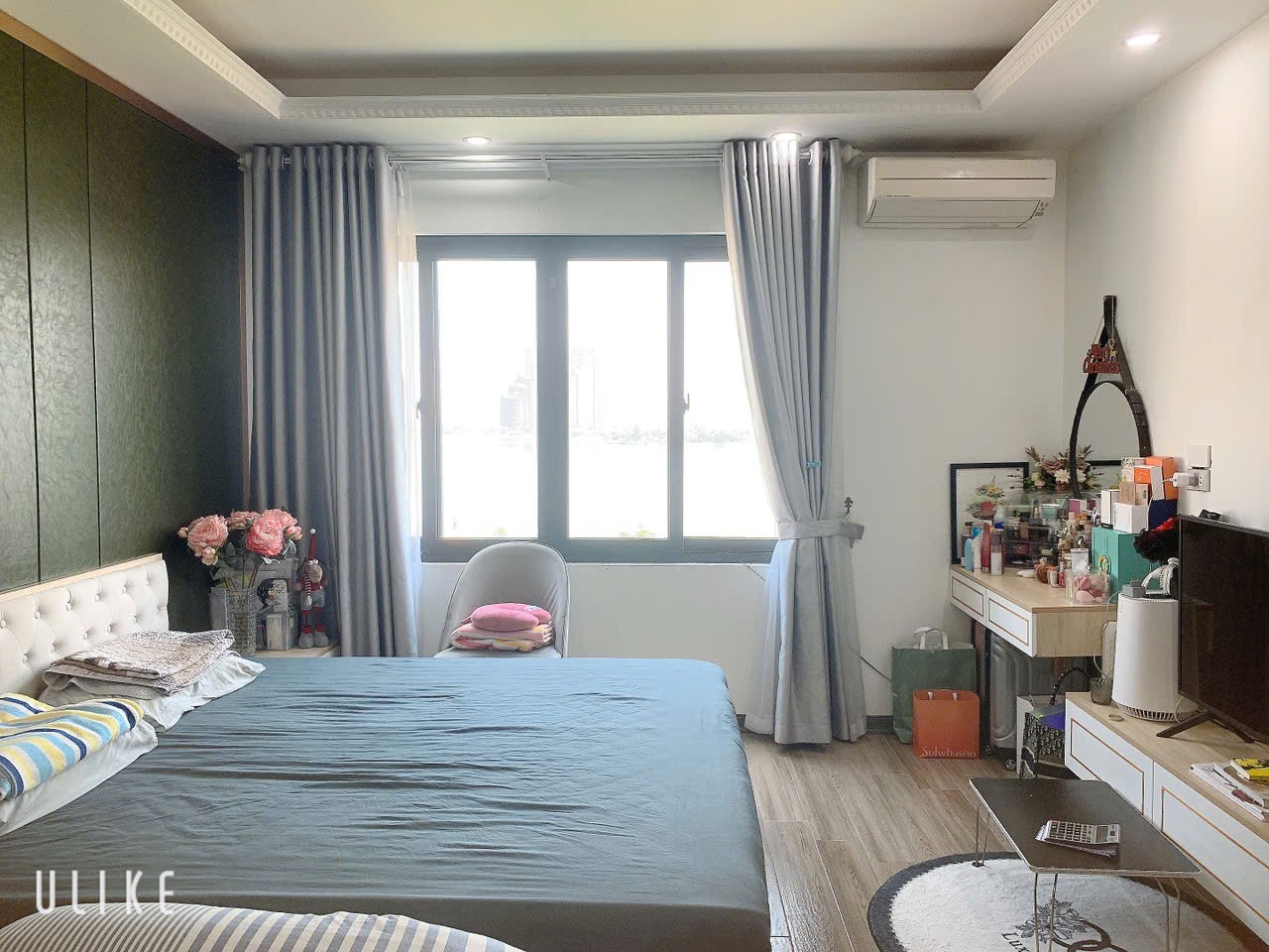 Cho thuê Căn Apartment 1N1K tại ngõ 193 Trích Sài. Ban công rộng thoáng View hồ Tây. Chỉ 12tr 2