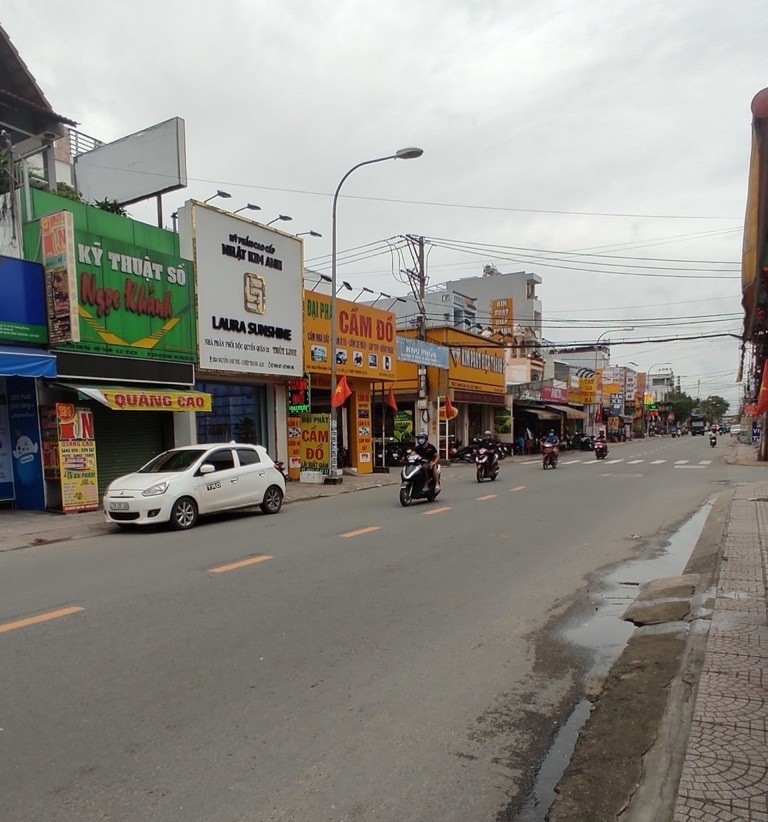 2 tầng Nguyễn Ảnh Thủ Hiệp Thành Quận 12 Hồ Chí Minh 82m2 có 14 tỷ x 2