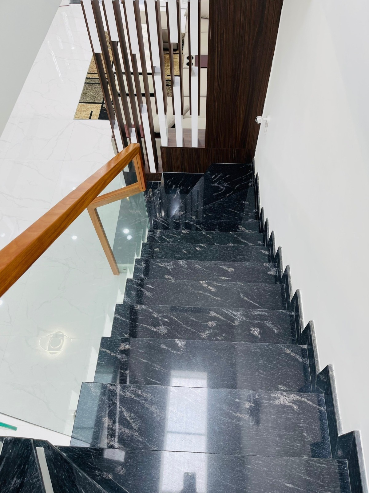 88m2 (4.9 × 18) - NHÀ MỚI ĐẸP CHU VĂN AN - XE HƠI VÀO NHÀ - 3 PN - CHỈ 12 TỶ 5