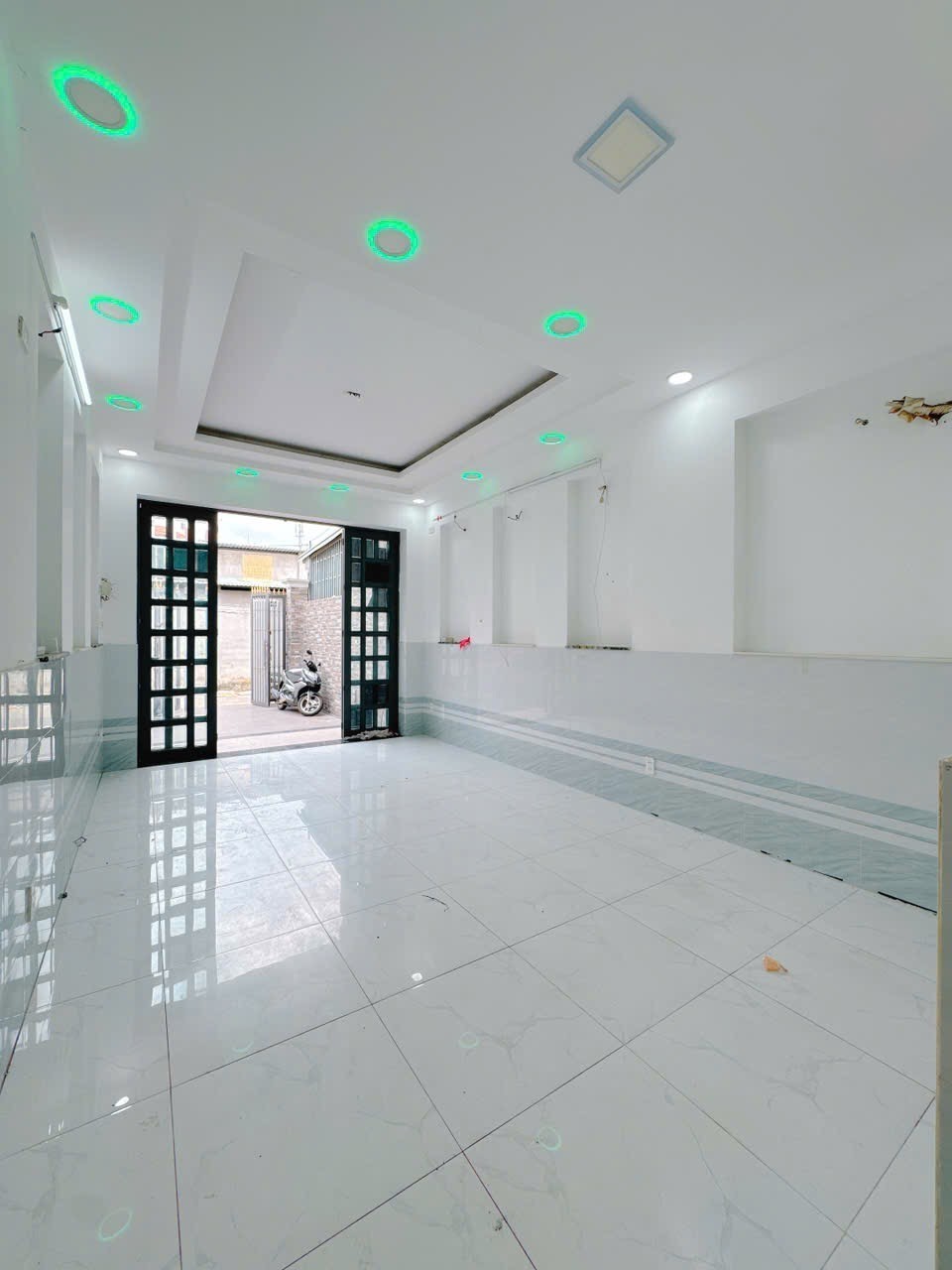 NHÀ HẺM XE TẢI - CÁCH 10M RA MẶT TIỀN BÌNH LỢI - 4 TẦNG 94m2 (4×24) - 12.9 TỶ 13