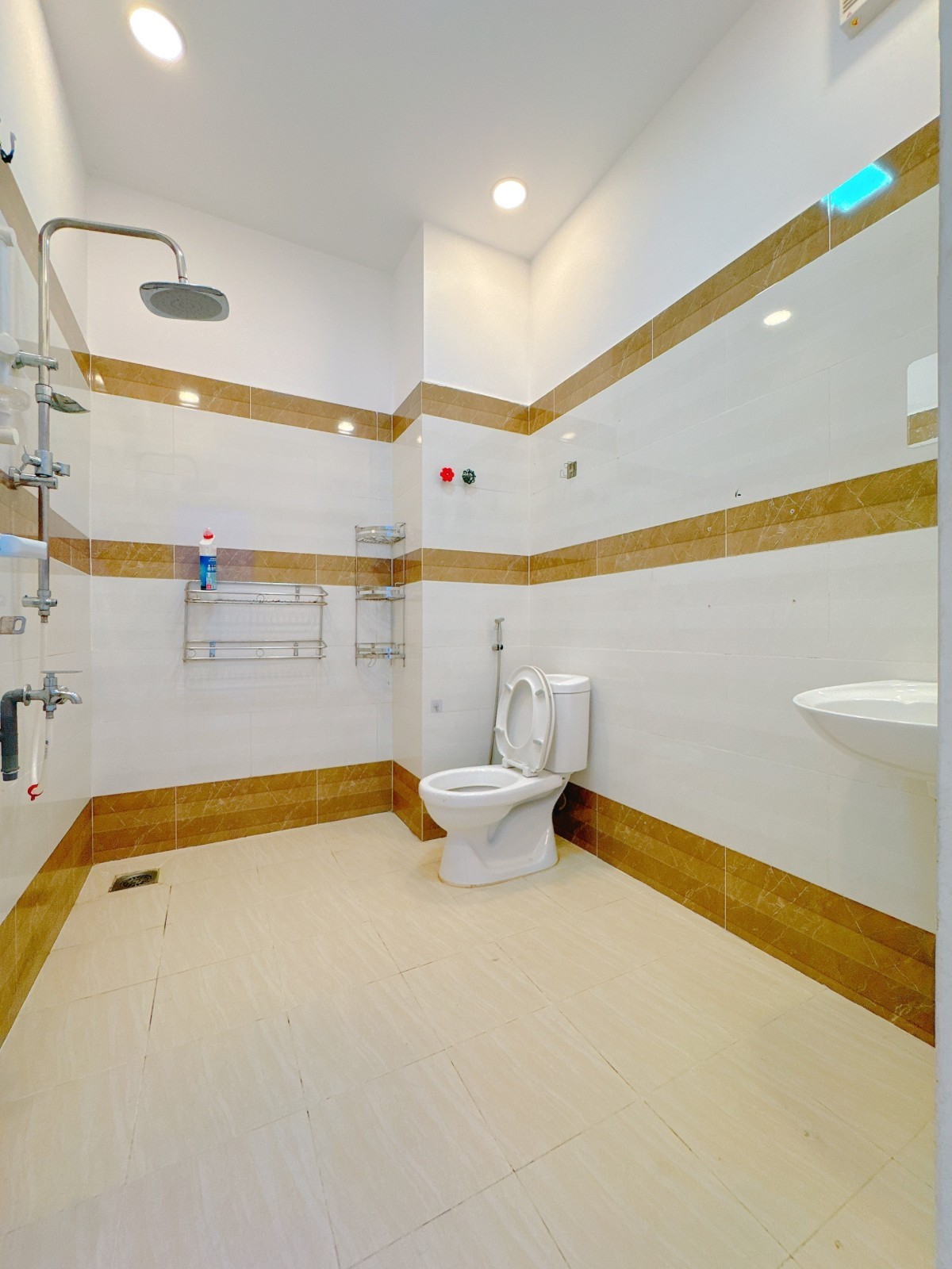 NHÀ HẺM XE TẢI - CÁCH 10M RA MẶT TIỀN BÌNH LỢI - 4 TẦNG 94m2 (4×24) - 12.9 TỶ 10