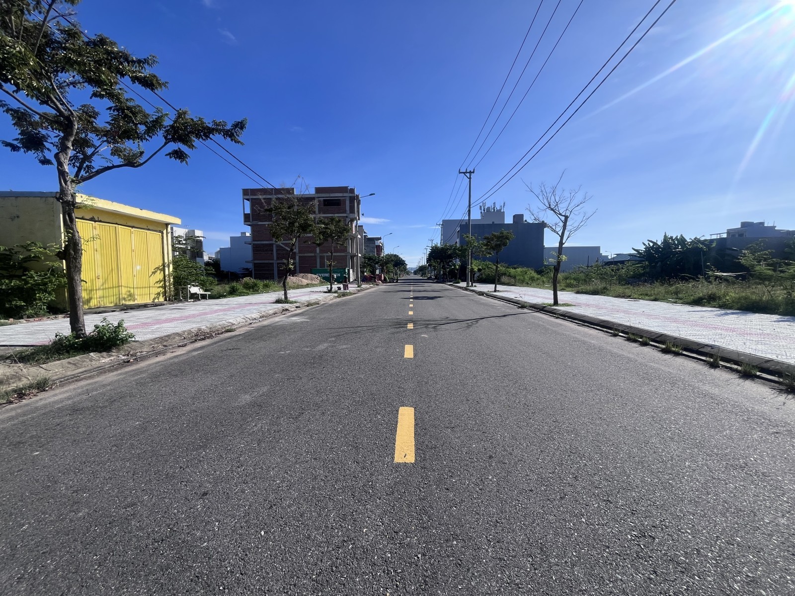 CHỈ 7,2 TỶ - ĐẤT NAM HÒA XUÂN – ĐƯỜNG 10,5M, VỈA HÈ 5M, 107,5M² 2