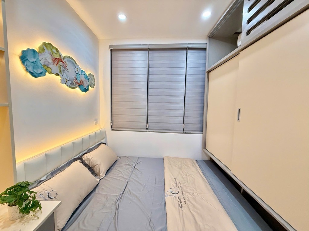 Nhà đẹp trung tâm Đống Đa full nội thất 3