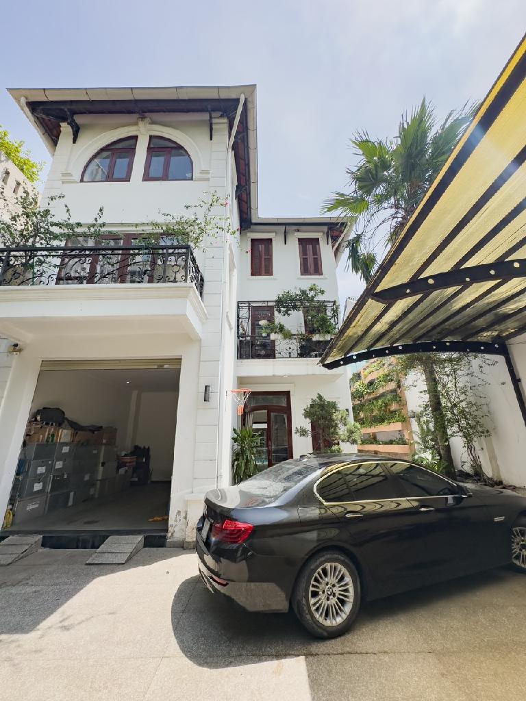 Bán nhà mặt tiền đường Phạm Thế Hiển, Biệt thự nghỉ dưỡng, ngang 10m bề thế, Diện tích khủng
