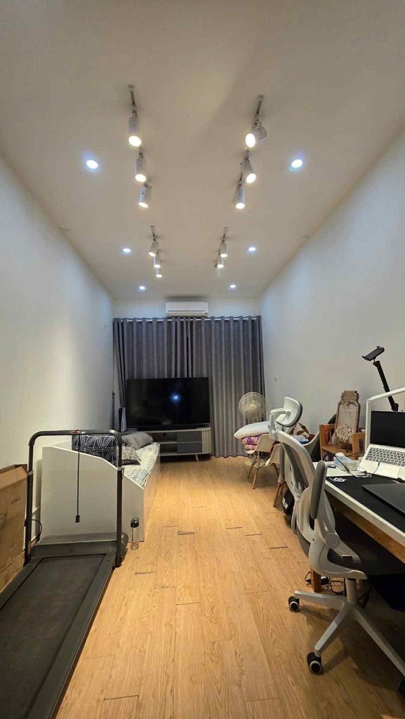 Nhà đẹp Đống Đa - Đi bộ ra hồ Hoàng Cầu  - Nội thất cơ bản 2