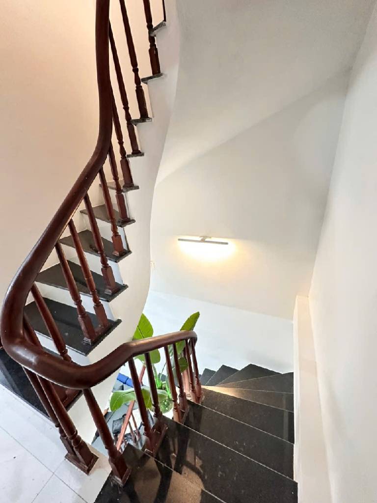 Bán nhà đẹp - Trung tâm Cầu Giấy - 30m2 4 tầng nhỉnh 8  tỷ 3