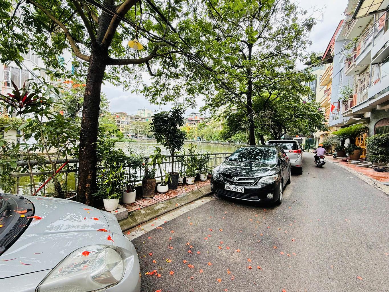 VÕ THỊ SÁU,HAI BÀ TRƯNG 30 tỷ 90m MẶT TIỀN 8m, HAI MẶT TIỀN,TỰ XÂY CẦN TIỀN BÁN 3
