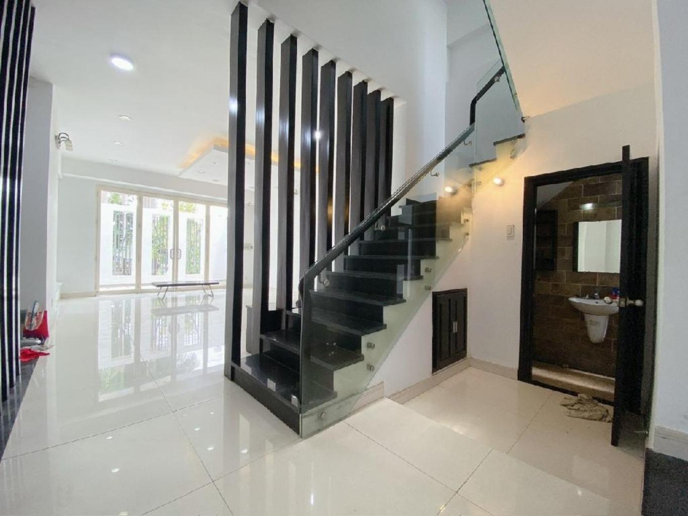 Bán nhà mặt tiền KDC Phong Phú, 9x20, Biệt thự Vip, View sông Rạch Lớn  Lh 0931172218 3