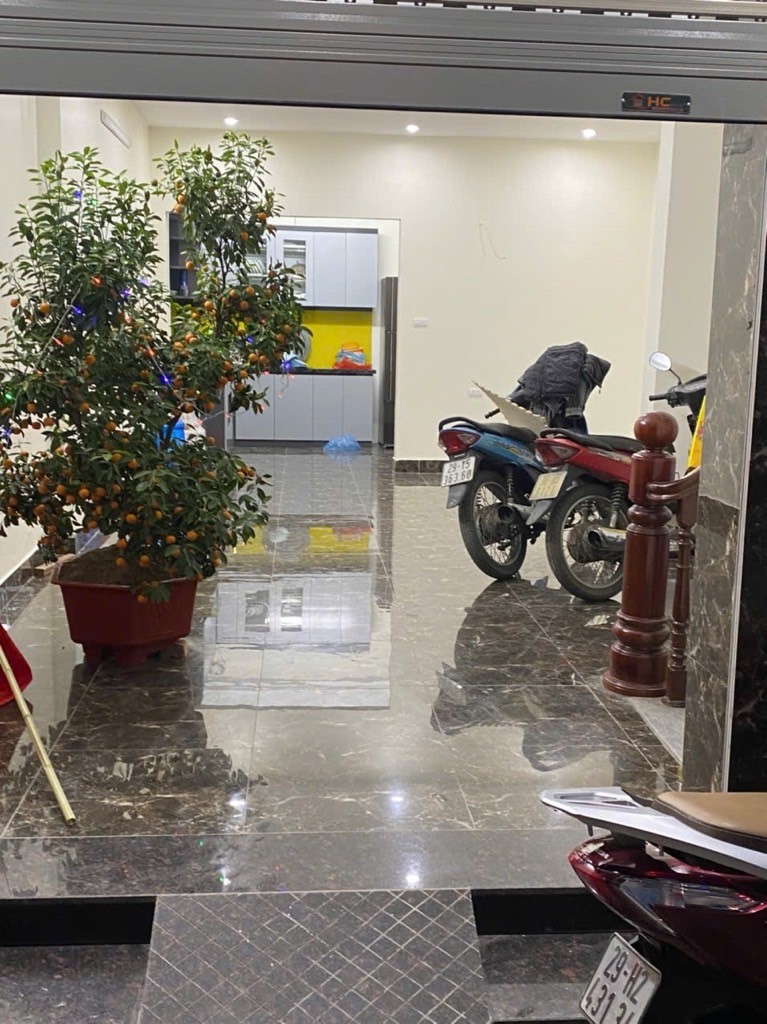 Cần bán Nhà mặt tiền đường Hoàng Mai, Phường Hoàng Văn Thụ, Diện tích 48m², Giá 14 Tỷ 3
