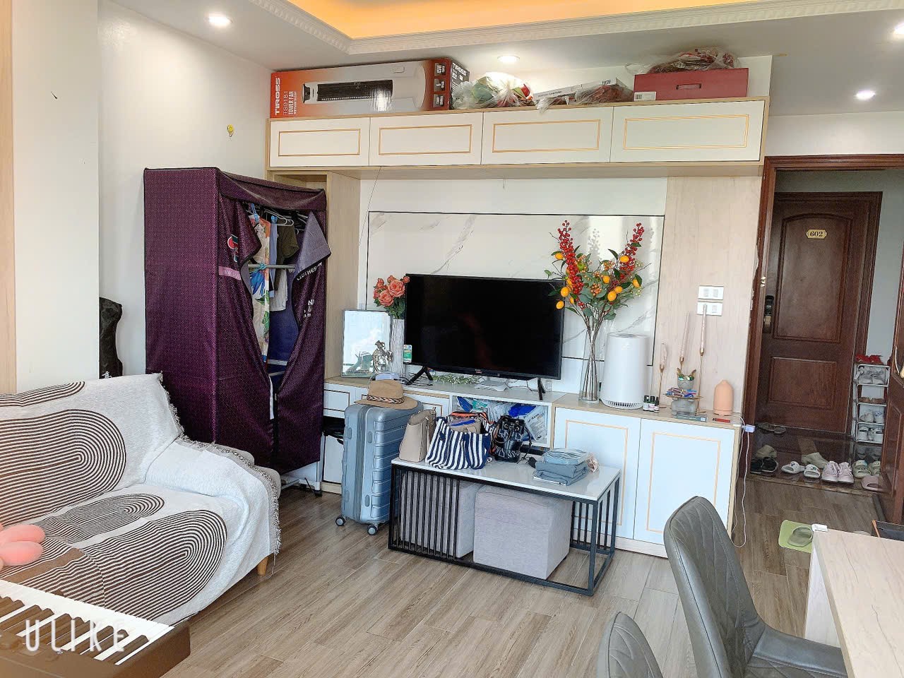 Cho thuê Căn Apartment 1N1K tại ngõ 193 Trích Sài. Ban công rộng thoáng View hồ Tây. Chỉ 12tr 3