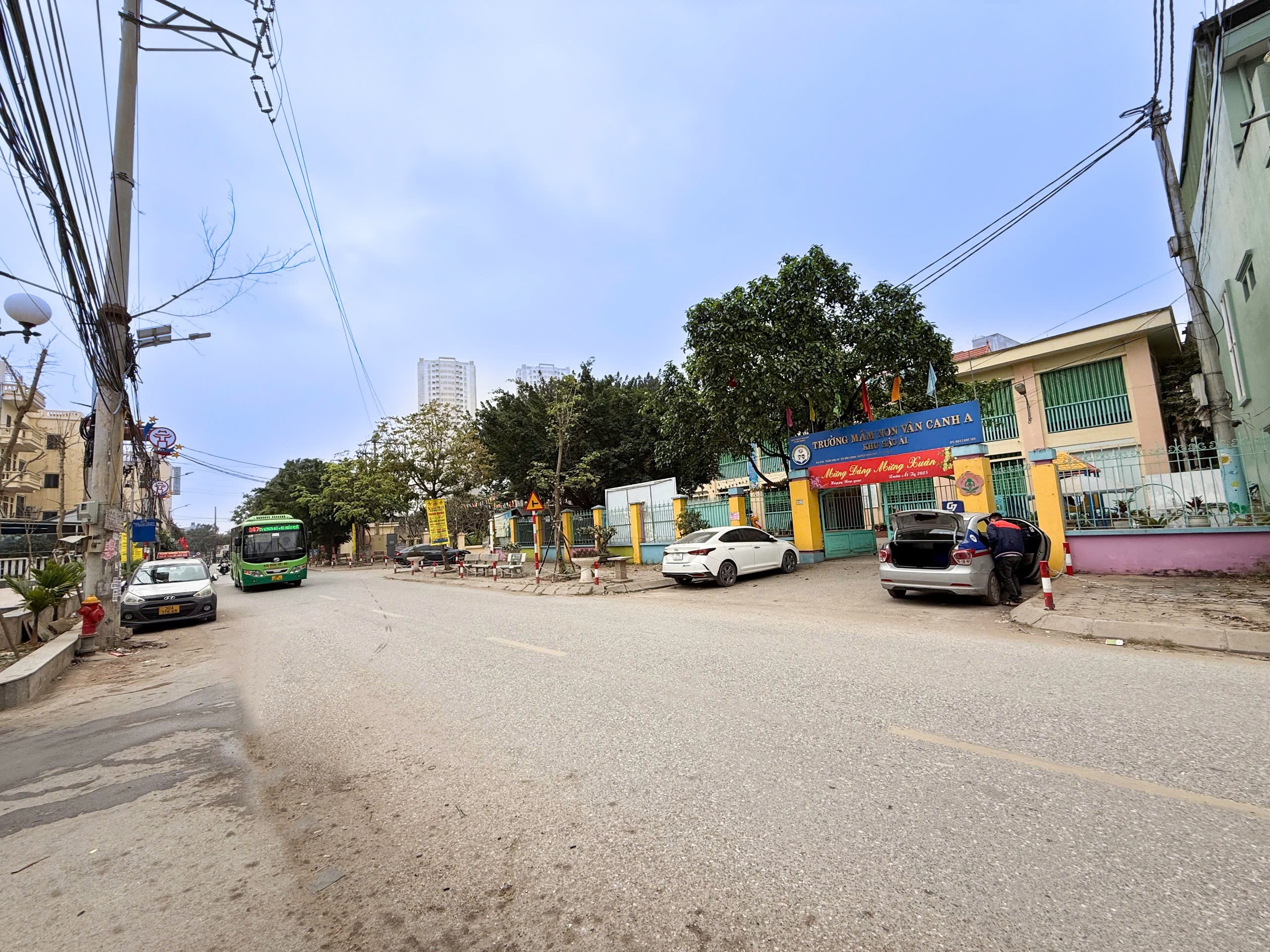 NHÀ ĐẸP SẮP HOÀN THIỆN TẠI VÂN CANH, HOÀI ĐỨC 40M, 5 TẦNG, Ô TÔ ĐỖ GẦN 3