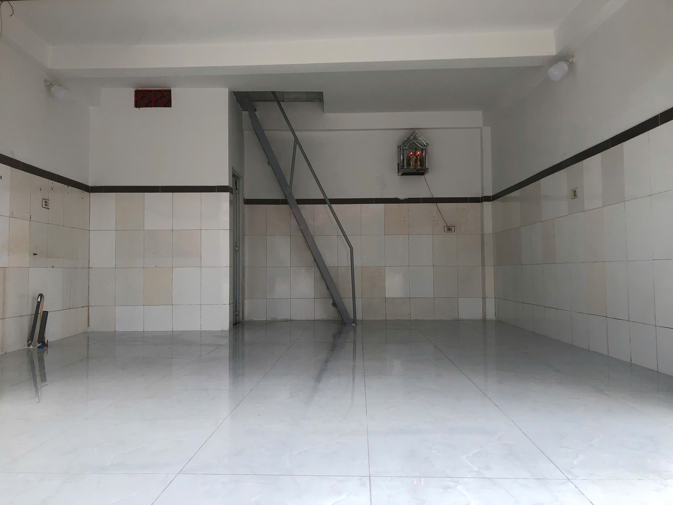 Cho thuê Nhà mặt tiền đường 48, Phường Hiệp Bình Chánh, Diện tích 300m², Giá 16 Triệu/tháng 4