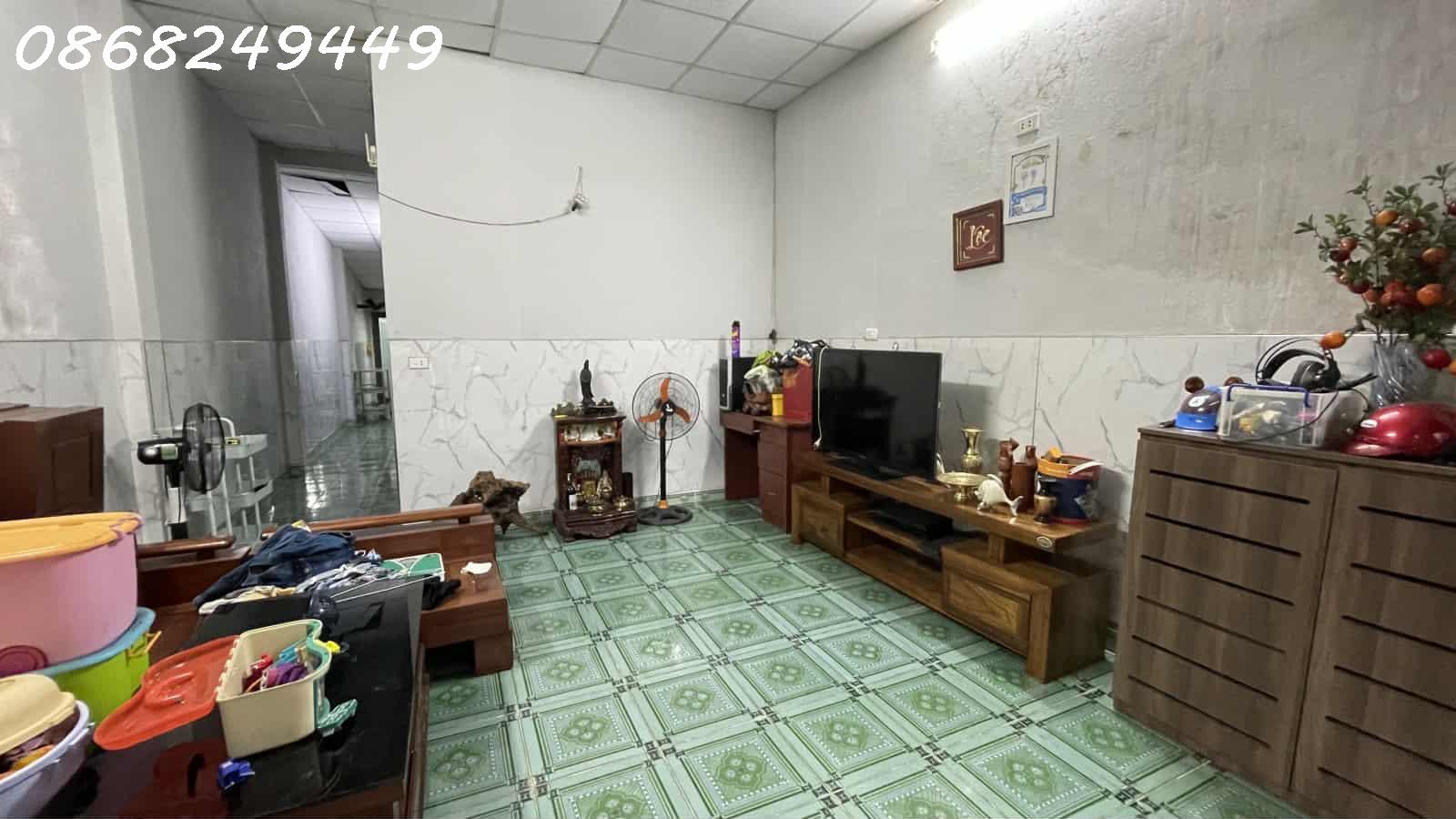 Bán gấp, mặt tiền Nguyễn Thiện Kế, trung tâm Sơn Trà, ô tô đậu ngay cửa