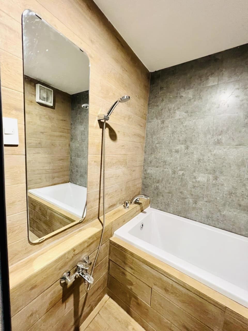 Bán nhà hẻm 8m phố Nguyễn Huệ-ngang 4.3m-nở hậu-12PN-vị trí đắc đỏ-dòng tiền cao 4