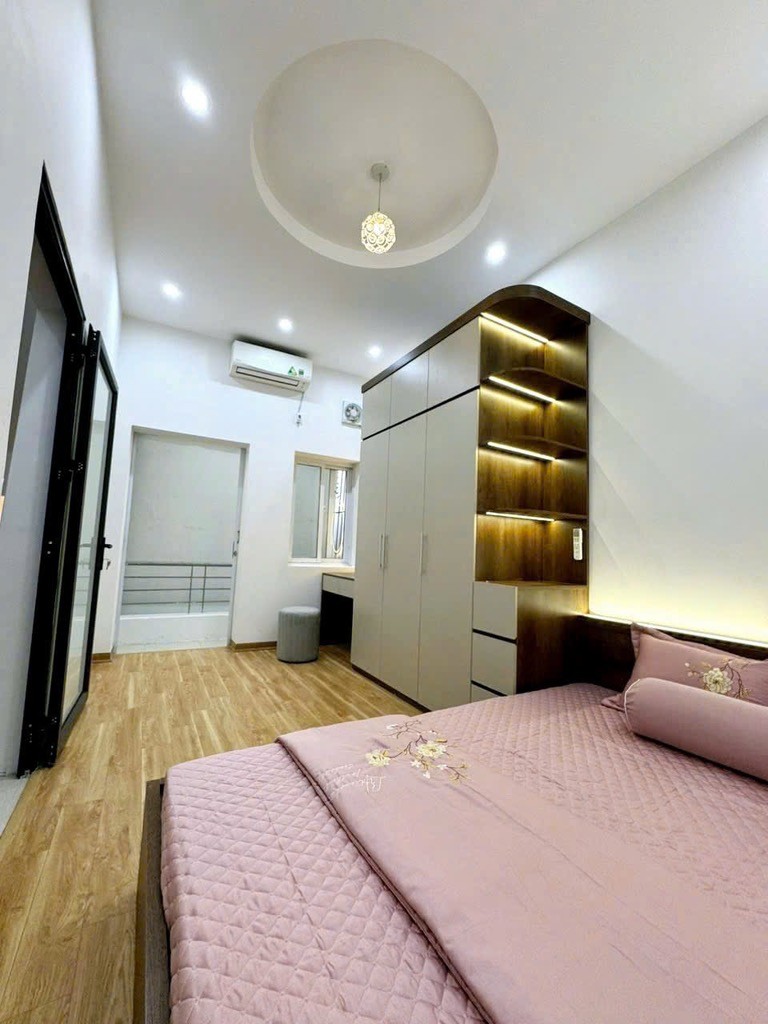 Nhà đẹp cần bán gấp - Gần chợ - Gần ô tô 3