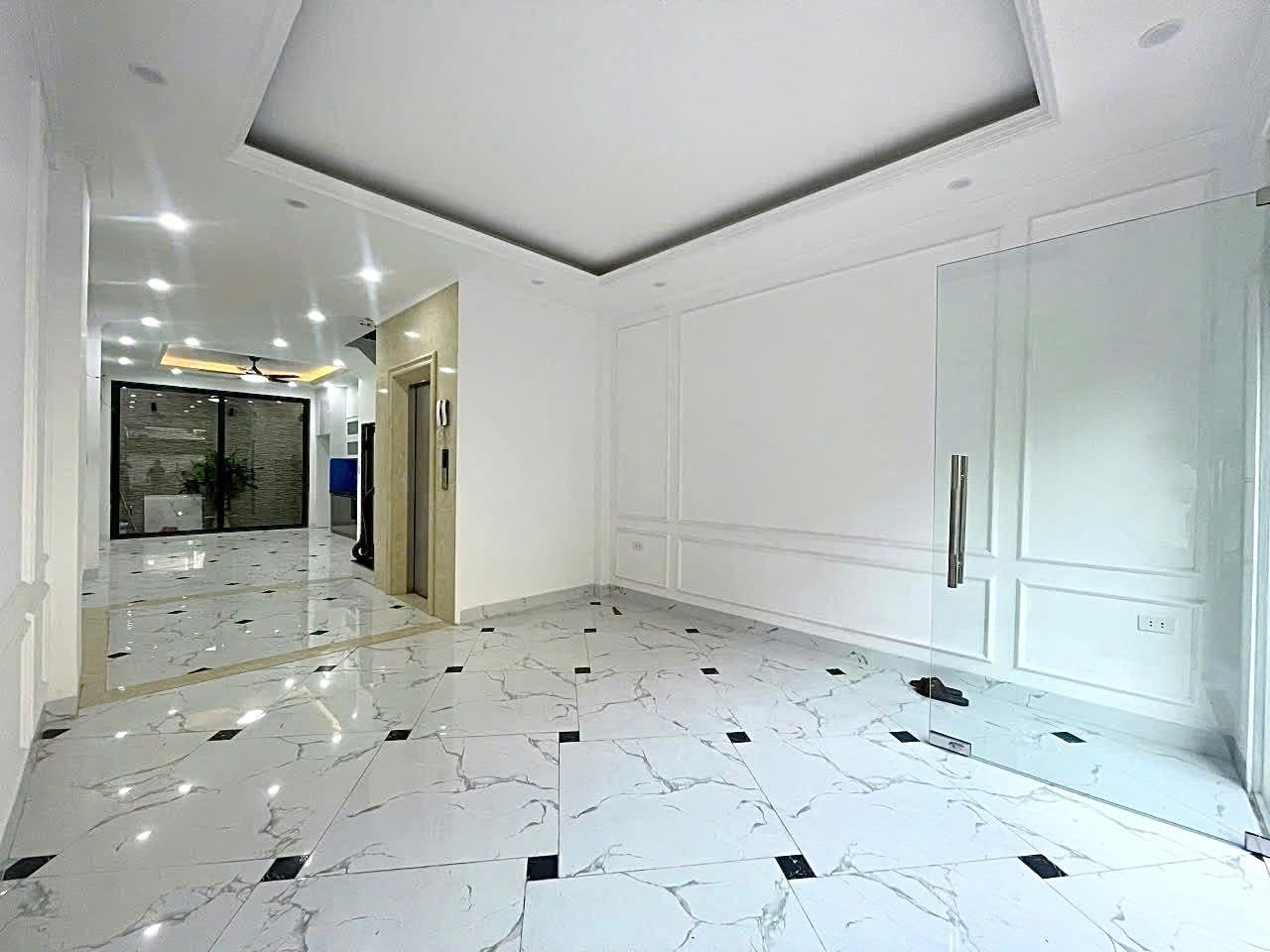 Nhà mới siêu hiếm - Tập thể Đặc công Thanh Trì - 6 tầng thang máy - Ô tô ngủ trong nhà 3