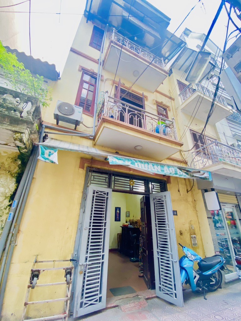 YÊN BÁI,HAI BÀ TRƯNG 21tỷ 75m Ô TÔ ĐỖ CỬA,LÀM ĂN KINH DOANH CẦN TIỀN BÁN SỚM