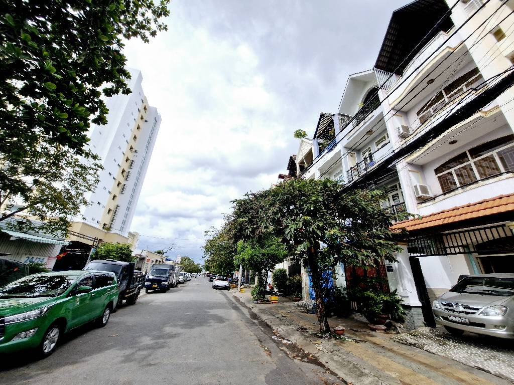 Bán nhà mặt tiền kinh doanh 4 tầng Cao Lỗ, 4x20, Parc Mall chỉ 14 tỷ nhỉnh