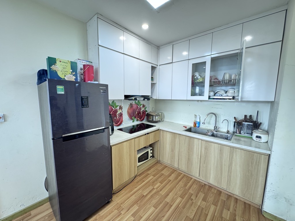 CĂN HỘ 89 PHÙNG - GẦN BV 103 – 2 NGỦ 2 VS SỔ ĐỎ CHUẨN 60M GIÁ 4x tỉ nhỏ 3