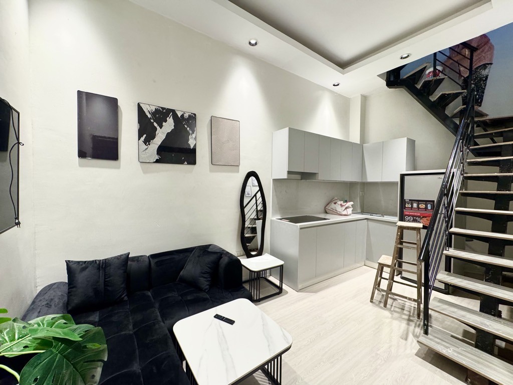 Nhà rẻ trung tâm Đống Đa full nội thất