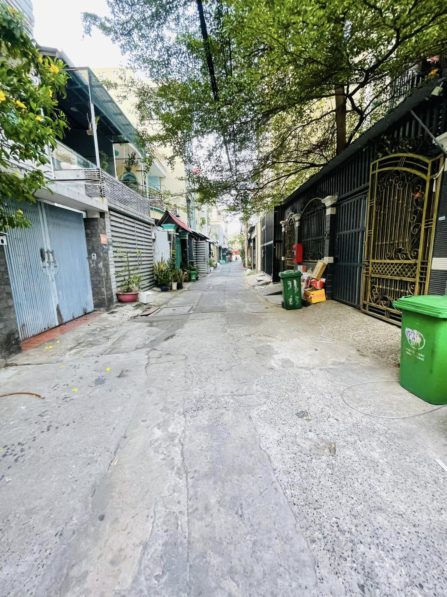 Hẻm 6m Nguyễn Cửu Đàm-ngang 6m-9PN-sổ vuông-nhà mới-khu an ninh