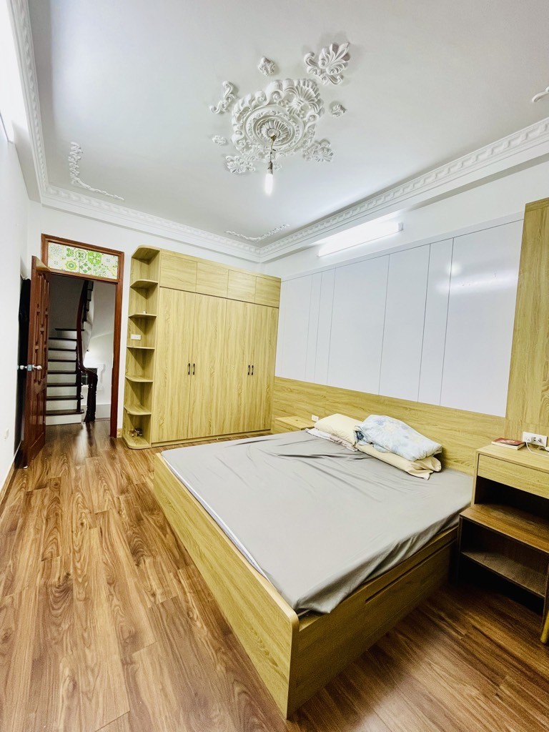 Nhà đẹp cần bán Đống Đa - Tặng full nội thất - Ngõ thoáng 2