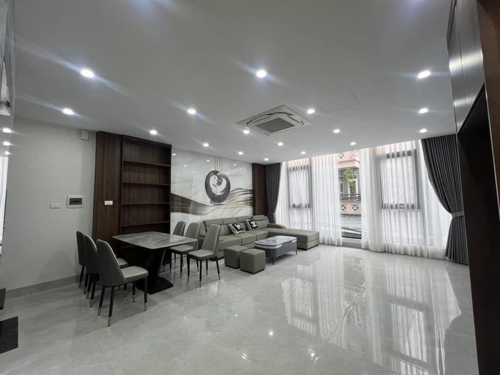 Bán nhà Mặt phố Thanh Nhàn, Hai Bà Trưng, dt 75m, vỉa hè, kinh doanh tốt. Giá 34 tỷ 5