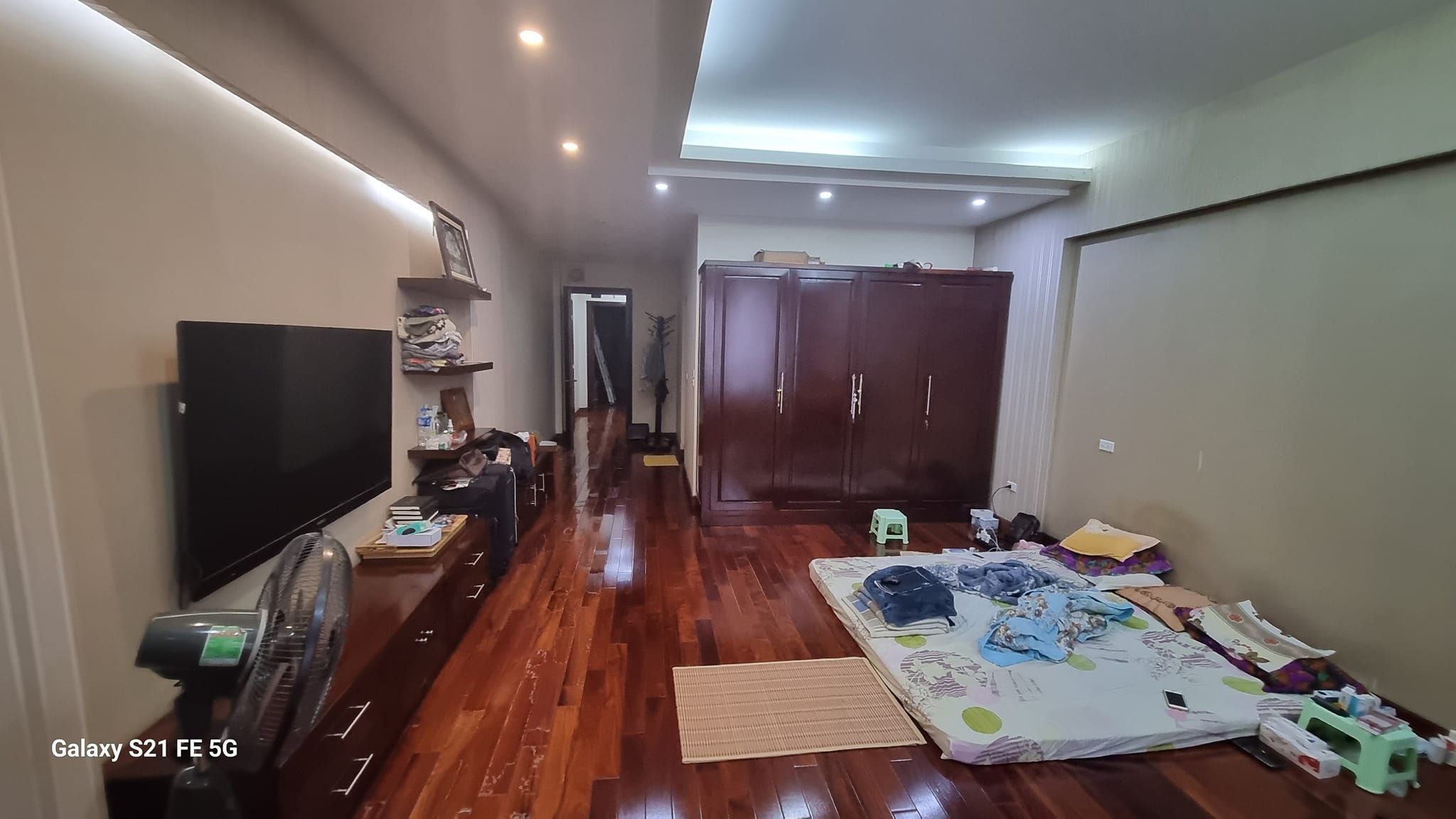 BÁN NHÀ MẶT PHỐ THANH XUÂN, GẦN NGÃ TƯ SỞ KINH DOANH SẦM UẤT, 83M2 MẶT TIỀN RỘNG CHỈ 21.X TỶ 5