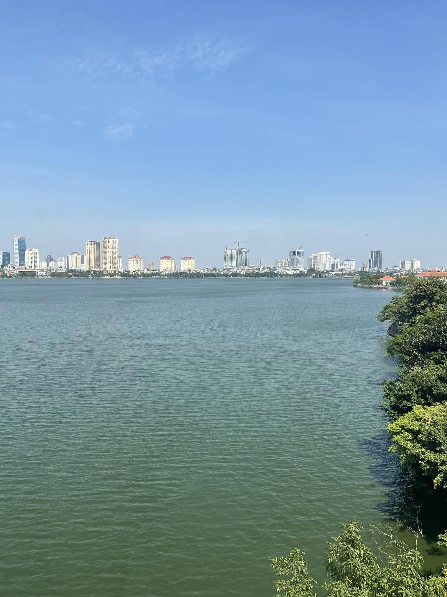 MẶT PHỐ QUẢNG KHÁNH - 163m2 - LÔ GÓC 23m MẶT TIỀN - VIEW TRỌN HỒ TÂY - APARTMENT DÒNG TIỀN. 2