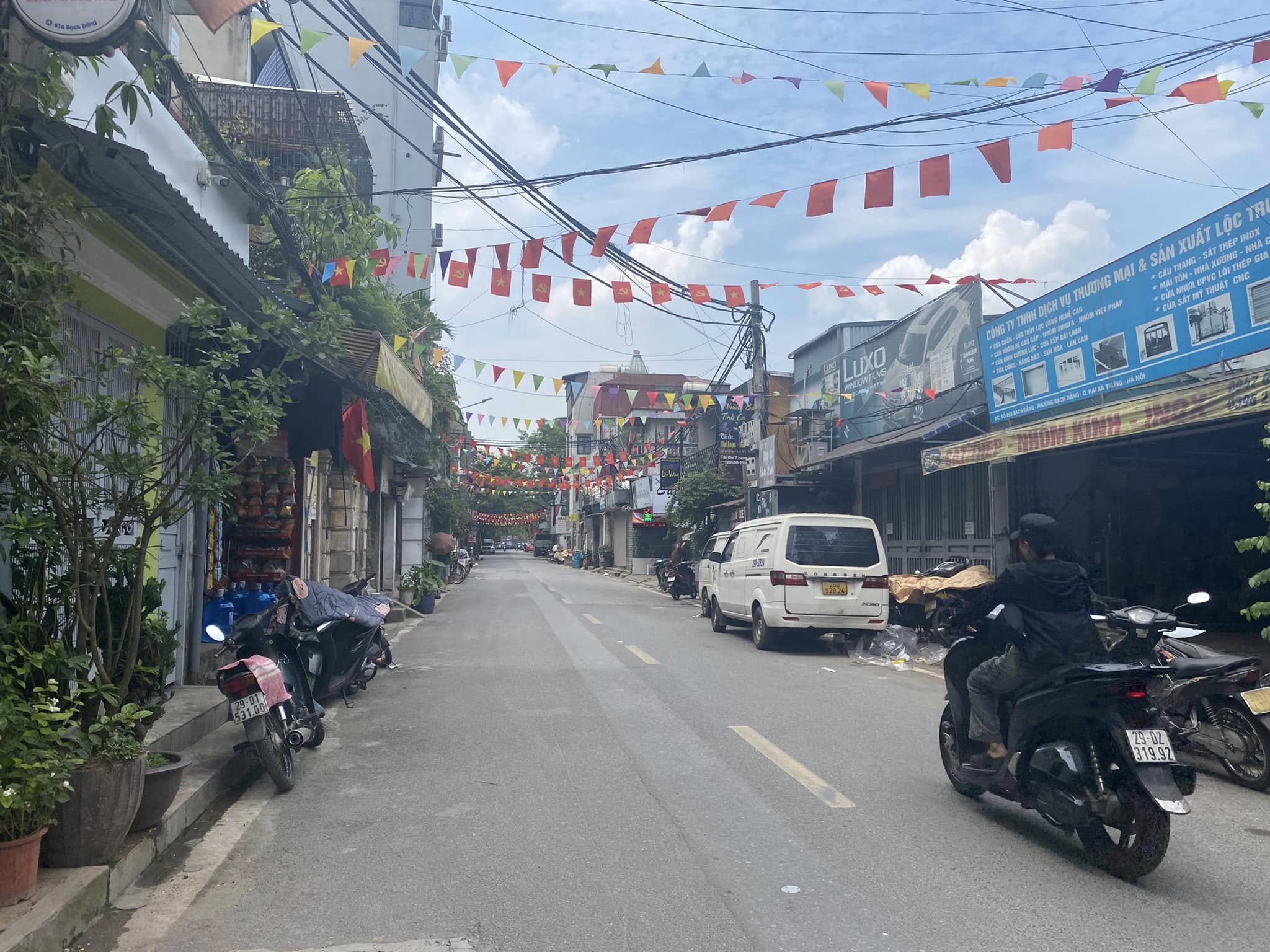 NHỈNH 16TỶ NHÀ MẶT PHỐ BẠCH ĐẰNG HỘ KHẨU HAI BÀ-293M 3T-MẶT CHỢ-KINH DOANH ĐỈNH