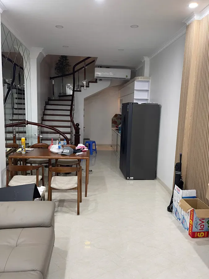 NHÀ MỚI ĐẸP FULL NỘI THẤT Thạch Bàn-Long Biên 45m2 X 5 Tầng 7.95 tỷ Long Biên Hà Nội. 2