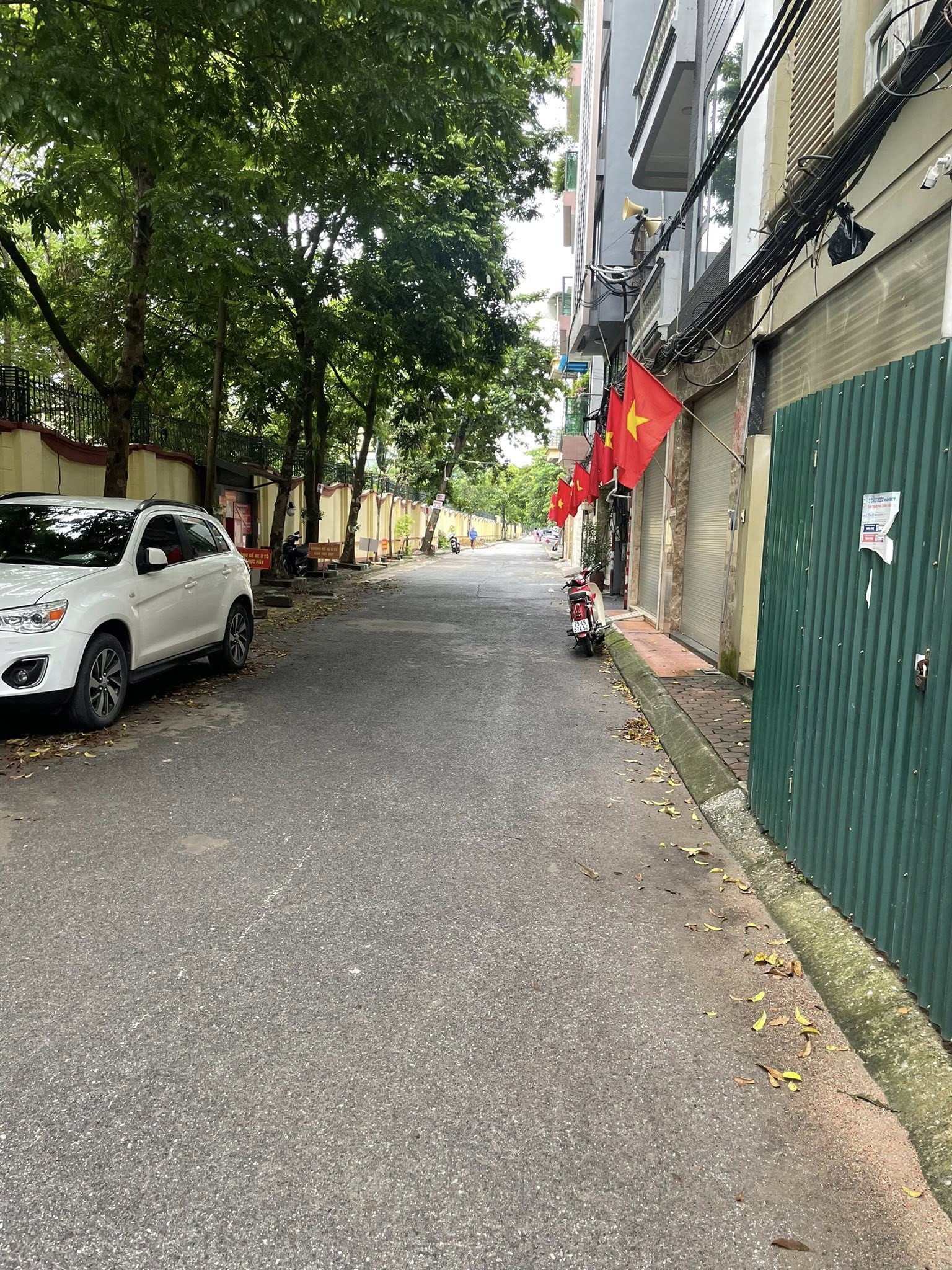 Bán đất Trường Chinh, Thanh Xuân, phân lô ô tô tránh, mặt ngõ thông, kinh doanh. Giá 19 tỷ 2
