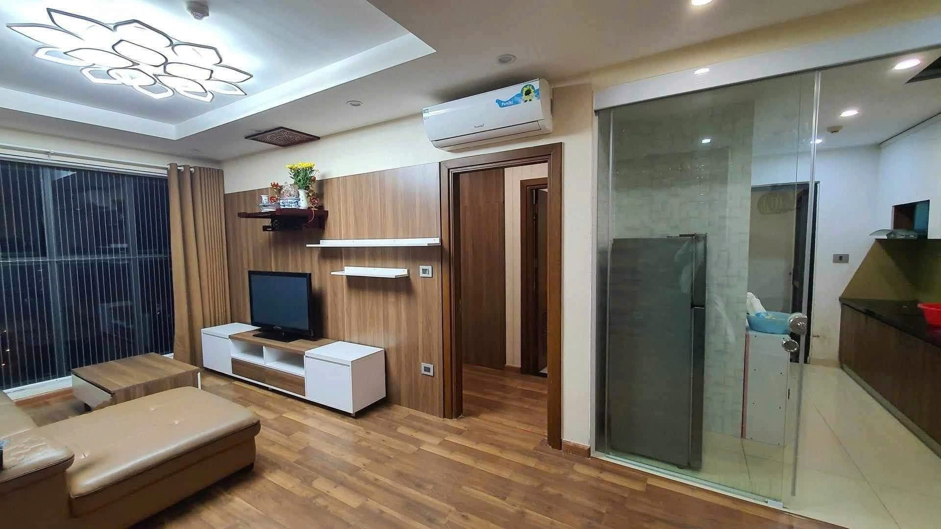 Giá thuê tốt T9 cho căn hộ 3 ngủ Goldmark City- 136 Hồ Tùng Mậu. 2