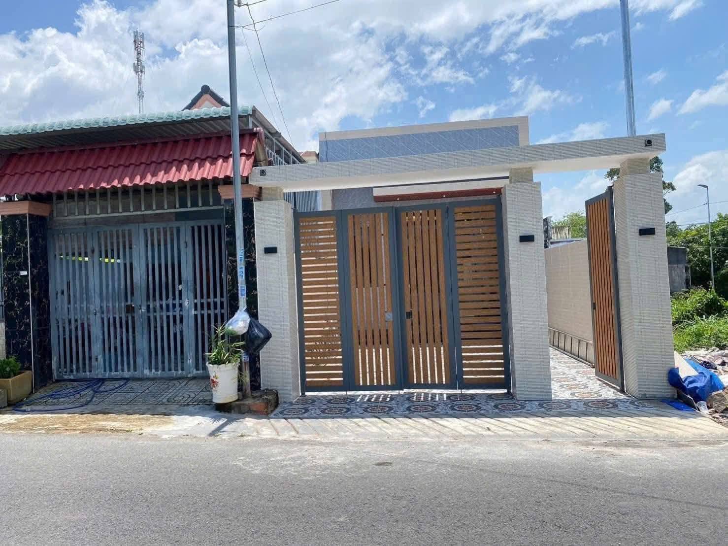 CẦN BÁN NHÀ MẶT TIỀN ĐƯỜNG NHỰA – XÃ AN NGÃI, HUYỆN LONG ĐIỀN (XÃ LONG ĐIỀN, TP.HCM)