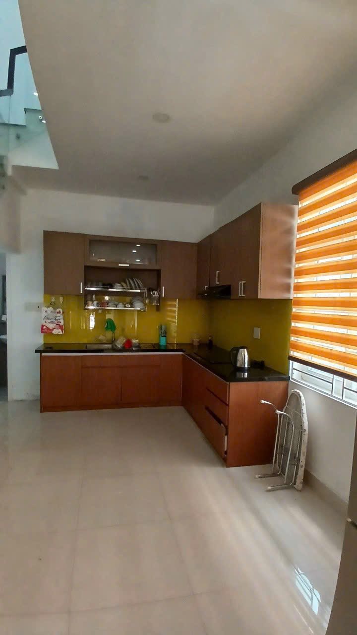 Bán nhà TTTP hẻm Trần nhật duật 49m2 giá rẻ chỉ 3ty2 3