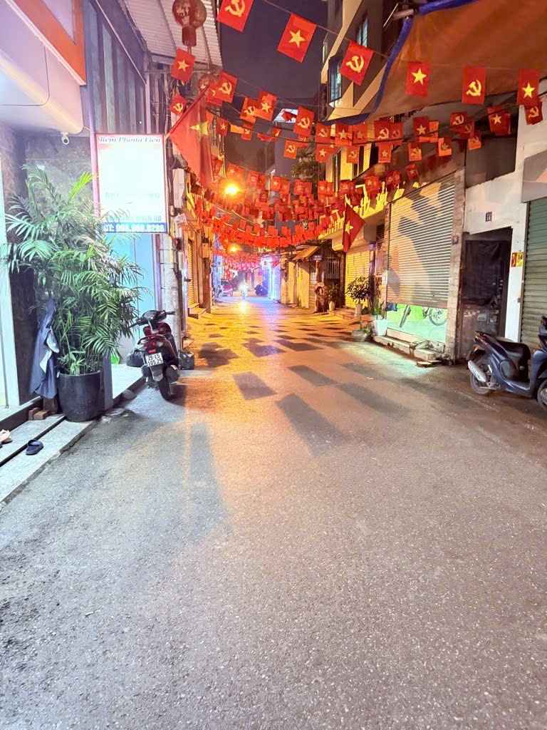 Bán nhà mặt ngõ Linh Lang, Ba Đình, ô tô tránh, mặt ngõ Kinh Doanh, gần phố. Giá 25 tỷ 2