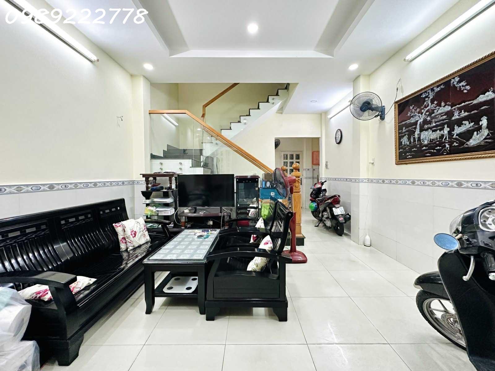 BÁN NHÀ CÔ BẮC KHU PHAN XÍCH LONG- 4 TẦNG - DT 4.5x10 A4 NỞ HẬU 6.8M - 1 CĂN RA XE TẢI - 2 MẶT 2