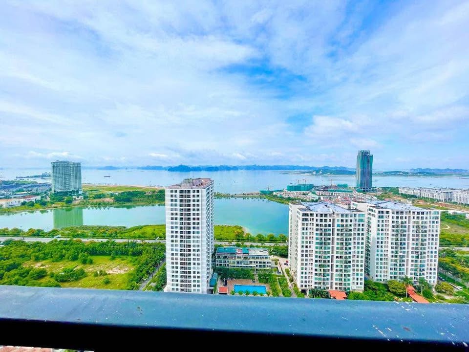 Cần bán Căn hộ chung cư Phường Bãi Cháy, Hạ Long, Diện tích 92m², Giá 4 Tỷ 3
