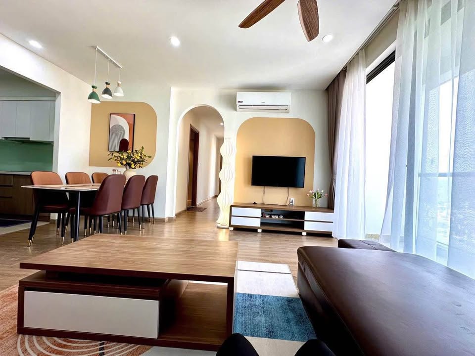 Cần bán Căn hộ chung cư Phường Bãi Cháy, Hạ Long, Diện tích 92m², Giá 4 Tỷ 4