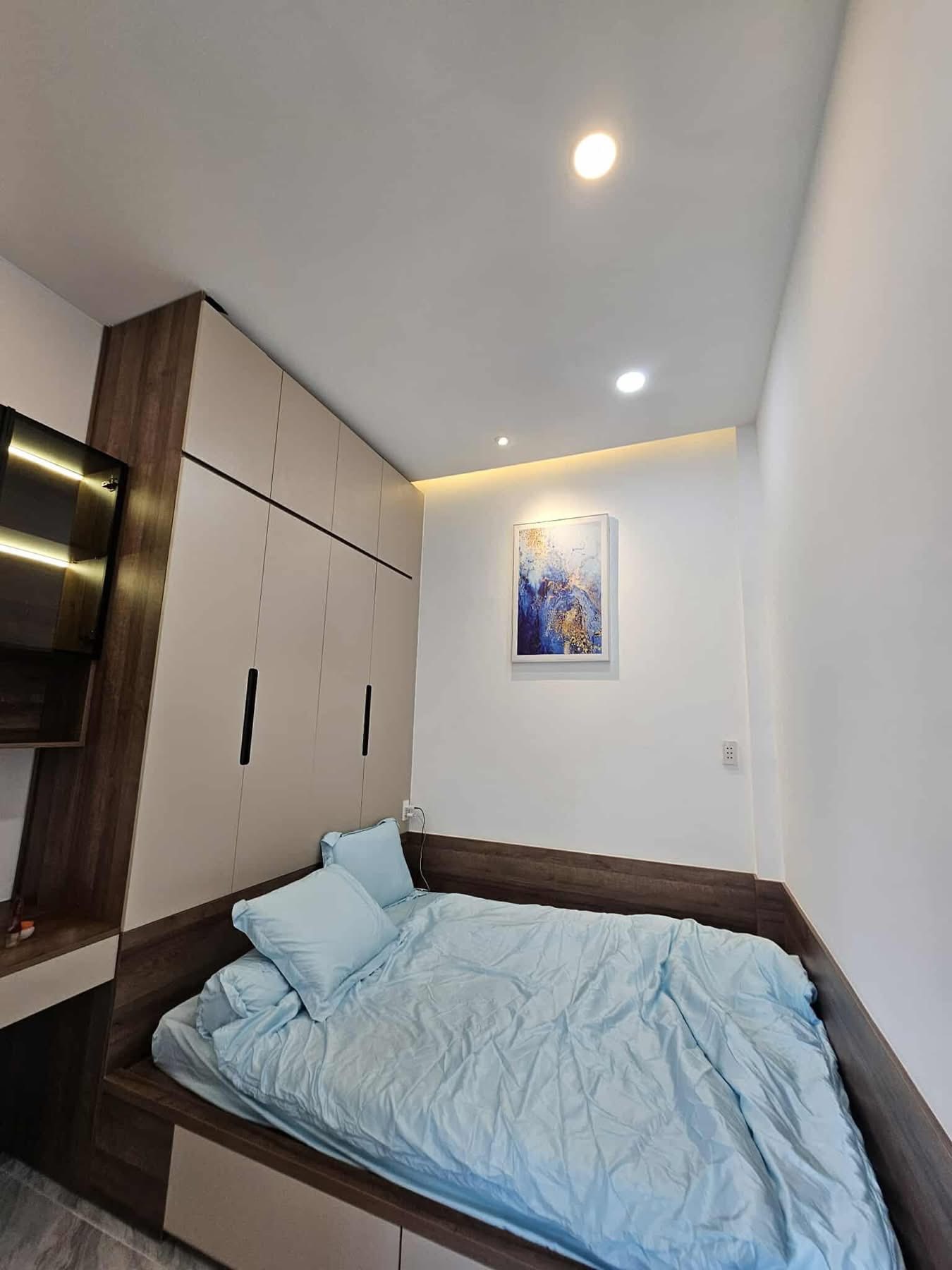BIỆT THỰ SÂN VƯỜN NGAY TRUNG TÂM HÓC MÔN 155M2 NGANG KHỦNG 7M. GẦN CHỢ HÓC MÔN. 4