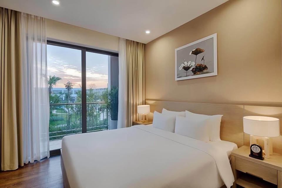 Cần bán Căn hộ chung cư đường Hoàng Quốc Việt, Phường Bãi Cháy, Diện tích 99m², Giá 8.4 Tỷ 4