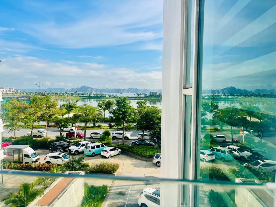 Cần bán Căn hộ chung cư Hạ Long, Quảng Ninh, Diện tích 96m², Giá 3.3 Tỷ 6