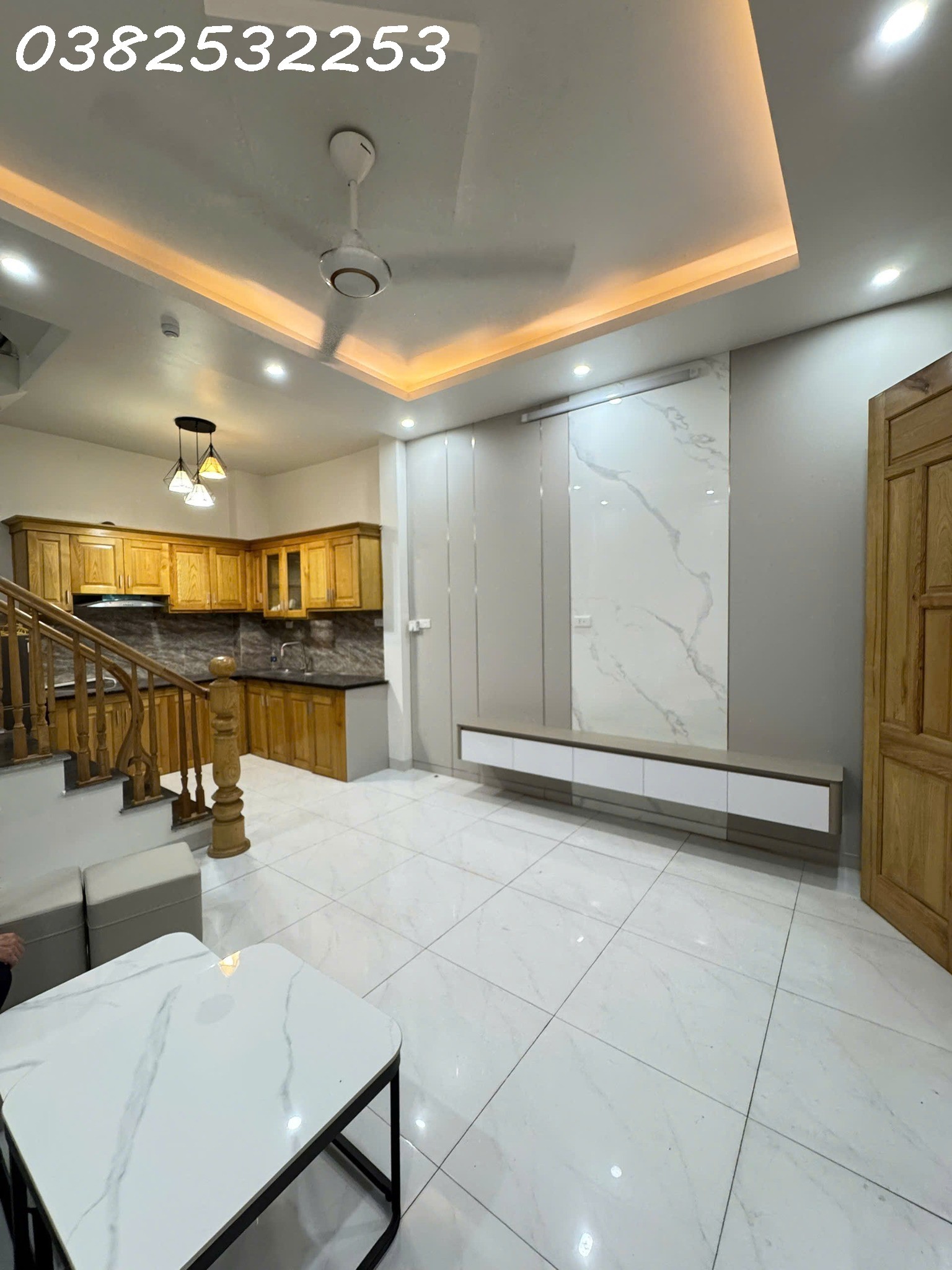 NHÀ MẶT PHỐ LAI XÁ –  1 NHÀ RA QL32 - Diện tích 40m2 - 4 tầng - giá chỉ 8,x  tỷ. 3