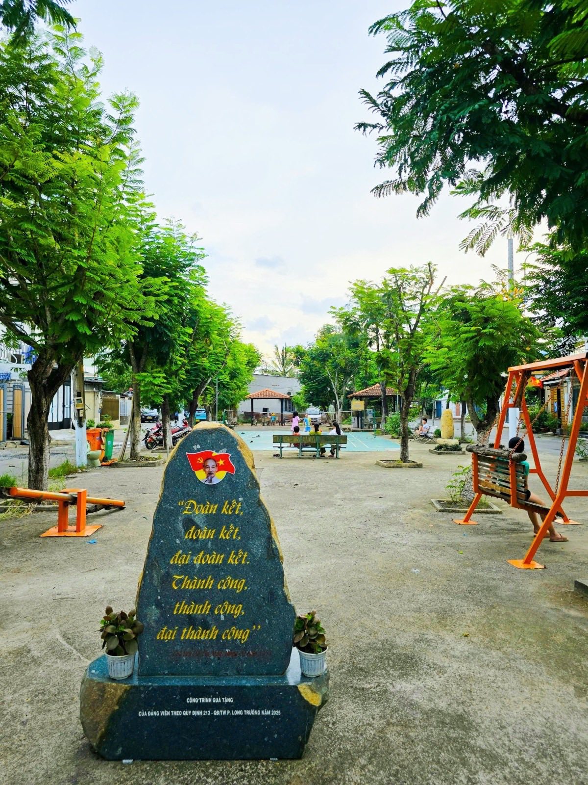 NHÀ TRỆT LỮNG 54M2, NGANG KHỦNG 5M, ĐƯỜNG NHỰA XE TẢI 7M THÔNG. KHU DÂN CƯ CAO CẤP KHÉP KÍN, ĐẦY 2