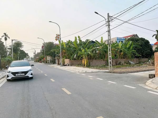 BÌA LÀNG ĐƯỜNG NHẠN – Ô TÔ TRÁNH – VIEW ĐỒNG – GẦN HỒ ĐIỀU HÒA 3