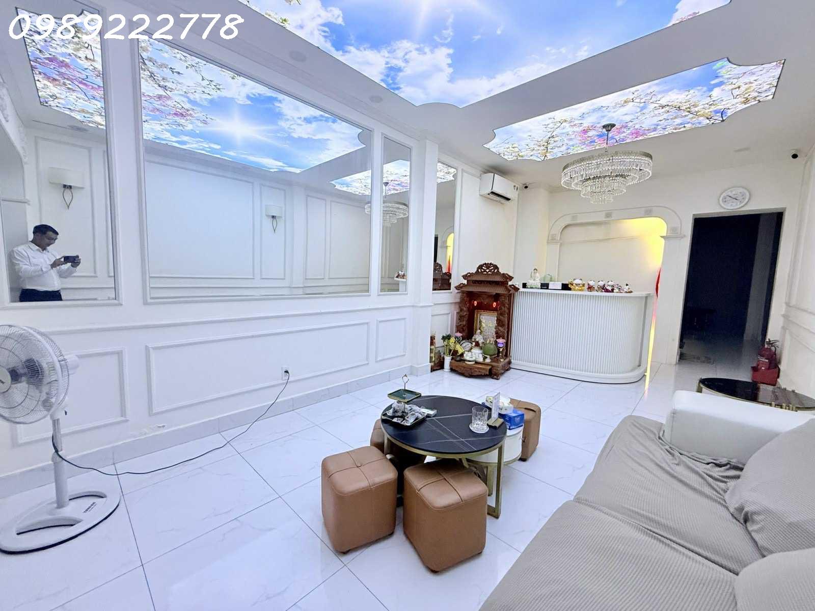 BÁN NHÀ MẶT TIỀN MỚI TINH , PHƯỜNG ĐAKAO KINH DOANH ĐỈNH- DT 70M2- KHU CỰC HIẾM BÁN .MT 98 5